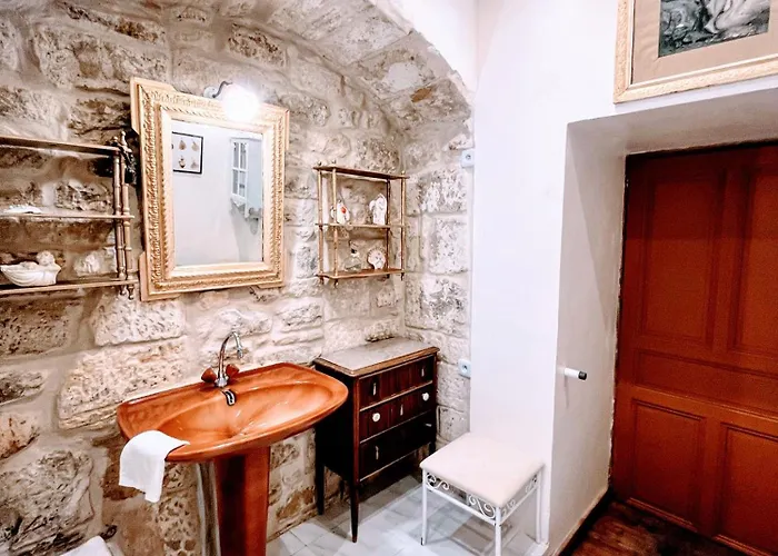Sejour De Reve Au Chateau Lejlighed Valence (Gard)
